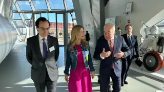 Mar Vaquero, vicepresidenta y consejera de Industria del Gobierno de Aragón, participó en la inauguración de la asamblea de las empresas de 'leasing' y 'renting'.