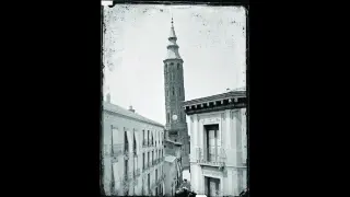 La-Torre-Nueva-de-Zaragoza-segun-fotografia-de-Laurent-hacia-1874
