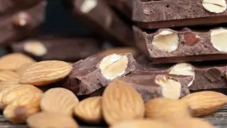 Chocolate con almendras gsc1