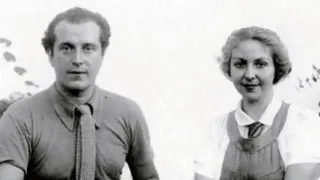 El retrato más conocido de Rafael Ablerti y María Teresa León, antes del exilio.