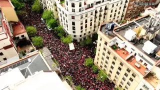 Unos 10.000 simpatizantes respaldan a Sánchez en Ferraz, según el PSOE