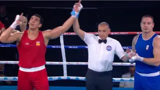 El español Ayoub Ghadfa Drissi, campeón de Europa de peso super pesado en Belgrado.