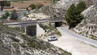 La línea ferroviaria, a las afueras de Teruel, cerca del lugar del atropello