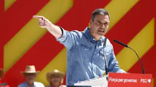 Pedro Sánchez interviene en un acto electoral del PSC este sábado en Barcelona.