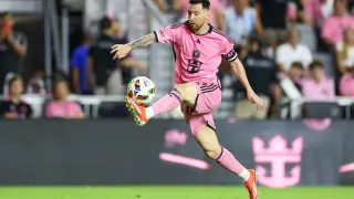 May 4, 2024; Fort Lauderdale, Florida, USA; Inter Miami CF forward Lionel Messi (10) controls the ball against the New York Red Bulls in the second half at Chase Stadium. Mandatory Credit [[[REUTERS VOCENTO]]]