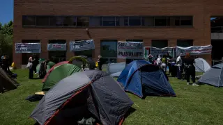 Unos 200 estudiantes madrileos inician acampadas en apoyo al pueblo palestino