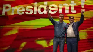 Spanish Prime Minister Pedro Sanchez and socialist candidate, Salvador Illa, right, wave to the crowd during a campaign rally in Villanova i la Gertru, near Barcelona, Spain, Thursday, May 9, 2024. Some nearly 6 million Catalans are called to cast ballots in regional elections on Sunday that will surely have reverberations in Spain's national politics. (AP Photo/Emilio Morenatti) Associated Press/LaPresse