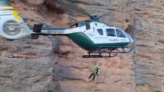 La Guardia Civil rescata a un escalador herido en los Mallos de Riglos