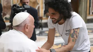 El papa a nobeles de la paz: La guerra y la seguridad basada en el miedo son "un engaño"