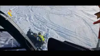 Rescate de una esquiadora en el glaciar de Maladetas