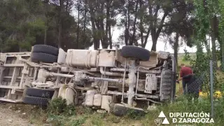 El camión del accidente mortal de Valareña.