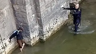 Rescatado un hombre en el río Ebro