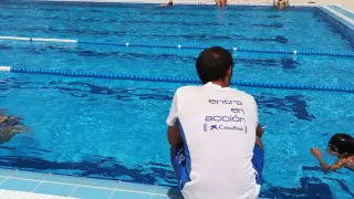 Unas de las actividades en las piscinas de Zaragoza.