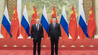 Fotografía de archivo de la reunión celebrada en febrero de 2022 en la capital de China, Pekín, entre el presidente chino, Xi Jinping (d), y el presidente de Rusia, Vladimir Putin (i).. (Foto de ARCHIVO)..09/01/2023 [[[EP]]]