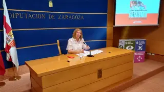 Manuela Berges en la presentación del plan de ayudas para la conciliación familiar en los pueblos.