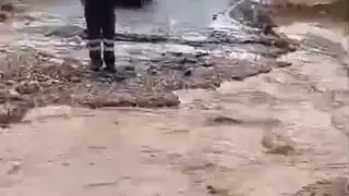 Una carretera del término de Híjar, cortada por las inundaciones