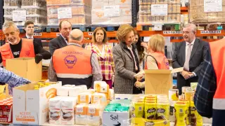 La reina Sofía visita la Asociación Banco de Alimentos de Teruel