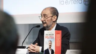 Presentación del libro de memorias de Javier Lambán, 'Una emoción política', en el Colegio Oficial de Arquitectos de Madrid