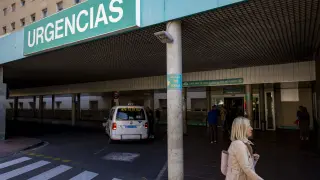 Entrada de Urgencias del Hospital Miguel Servet de Zaragoza