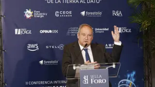 El ministro Jordi Hereu, durante su intervención en el foro Sella.