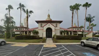 Iglesia de Santo Tomás de Aquino en la ciudad de St. Cloud, al sur de Orlando