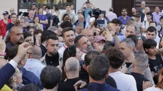 El líder de Vox, Santiago Abascal, antes de intervenir en el mitin central de Zaragoza.