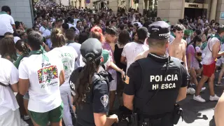 Control de seguridad de la Policía Local de Huesca en las Fiestas de San Lorenzo.