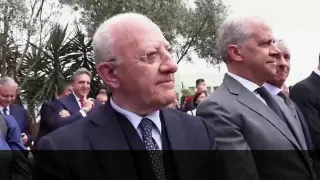 Meloni se venga del presidente de Campania y se presentá como "la cabrona de Meloni"