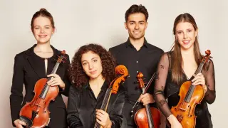 Ana Molina (violín), Moira Cauzzo (violín), Álvaro García (viola) y María Salvatori (violonchelo) forman el cuarteto de cuerdas.