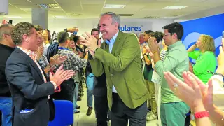 Jorge Azcón, el pasado domingo, durante la celebración en la sede de los resultados del 9-J.