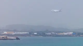 El aeropuerto de Palma ha parado temporalmente las operaciones por inundaciones