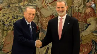 El Rey mantiene un encuentro con Erdogan en Zarzuela un día antes de la cumbre bilateral