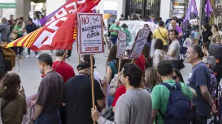Protesta en la plaza de España de Zaragoza