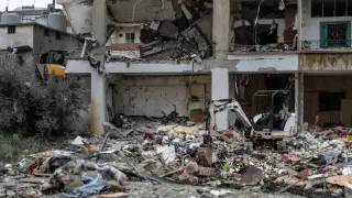 Imagen de archivo de un edificio destruido en Nabathieh, al sur de Líbano.