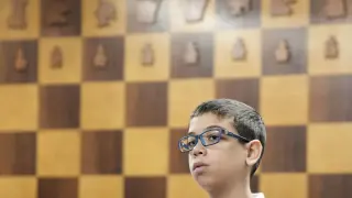 Argentino Faustino Oro, con 10 años, a medio punto de ser maestro internacional más joven