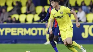 Alberto del Moral, en un partido del Villarreal B contra la SD Huesca