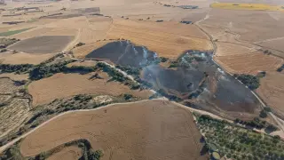 Imagen aérea del incendio originado en el término municipal de Blecua y Torres, en Huesca.