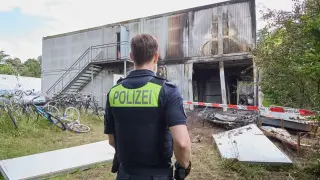 El centro de acogida para refugiados en Alemania tras el incendio.