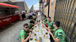 Fiestas de la Vaquilla 2024 en Teruel: comida de la peña El Rescate