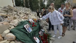Memorial por las víctimas de los ataques de Ucrania