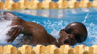 El nadador africano Éric Moussambani.
