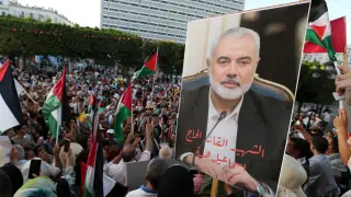 Miles de personas se despiden del líder del Hamás en Irán