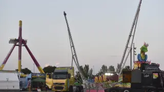 El recinto ferial de Huesca contará con una treintena de atracciones y otra treintena de puestos de comida, casetas de juegos y tómbolas.