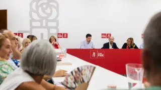 Ejecutiva del PSOE Aragón en su sede de Zaragoza con la presencia de Javier Lambán
