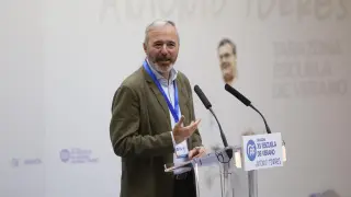 El presidente aragonés, Jorge Azcón, este jueves, en la inauguración de la escuela de verano del PP-Aragón en Tarazona.