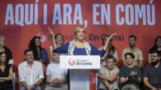 La exalcaldesa de Barcelona Ada Colau, durante la Nau Bostik de Barcelona una fiesta con motivo de su décimo aniversario como formación política.