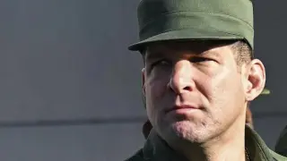 Raúl Guillermo Rodríguez Castro en el funeral de los soldados cubanos fallecidos durante la captura de Nicolás Maduro.