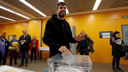 Gerard Piqué, vota en las elecciones