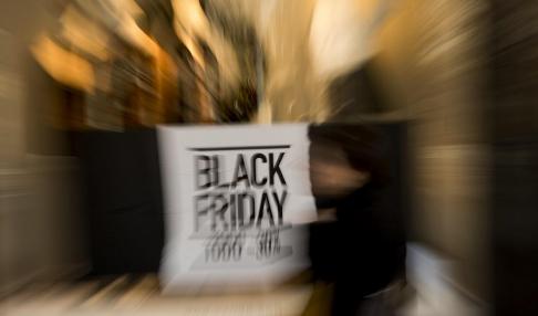 Black Friday en una tienda de Zaragoza.