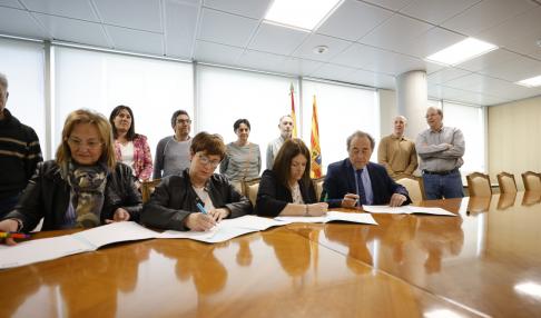 Firma de los sindicatos y el Salud del acuerdo que frena la huelga sanitaria